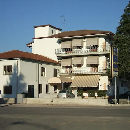 Ristorante Da Gianni Hotel 2*